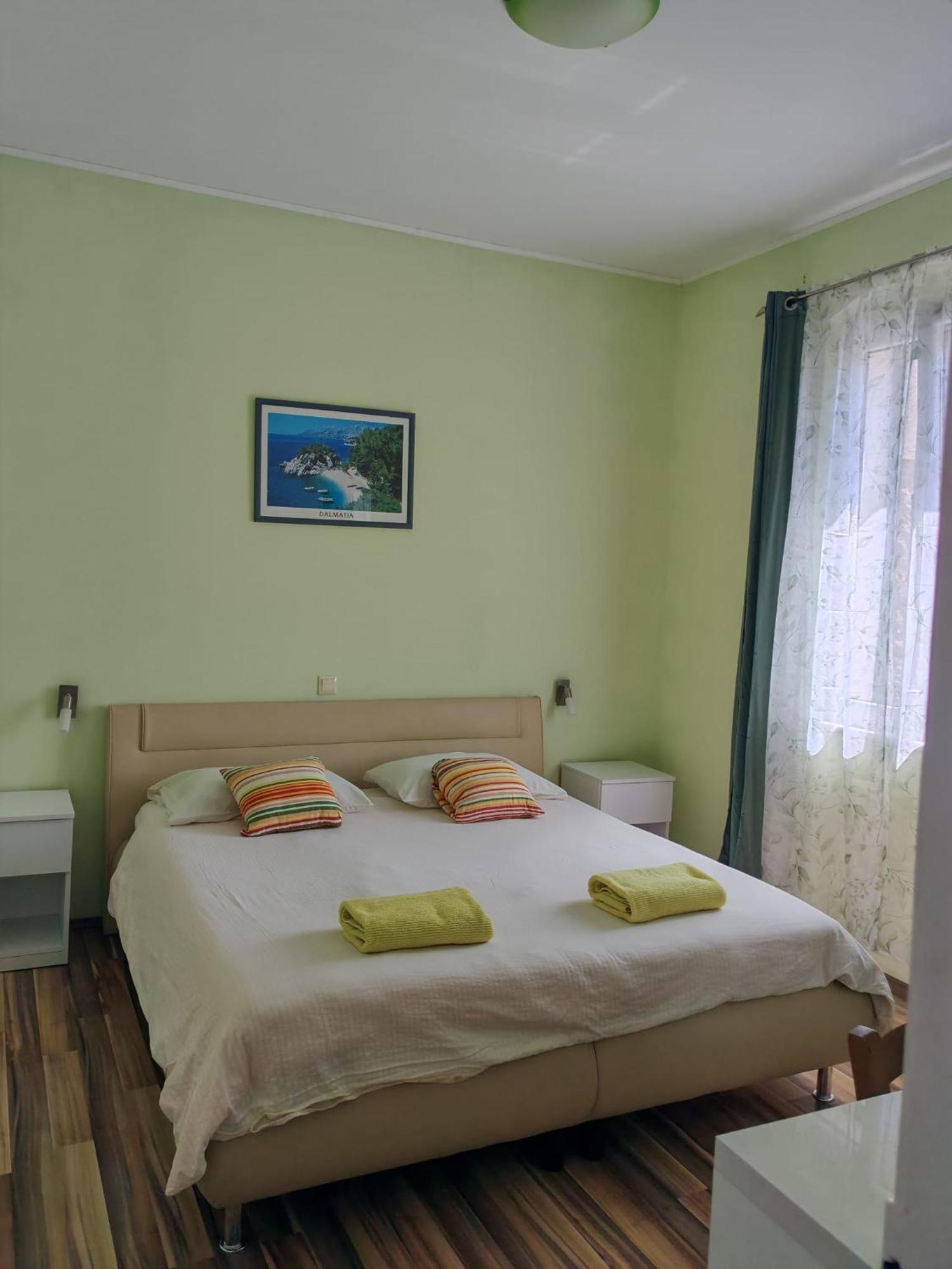 Apartment Central Old Town With Private Indoor Garage Parking Split Zewnętrze zdjęcie