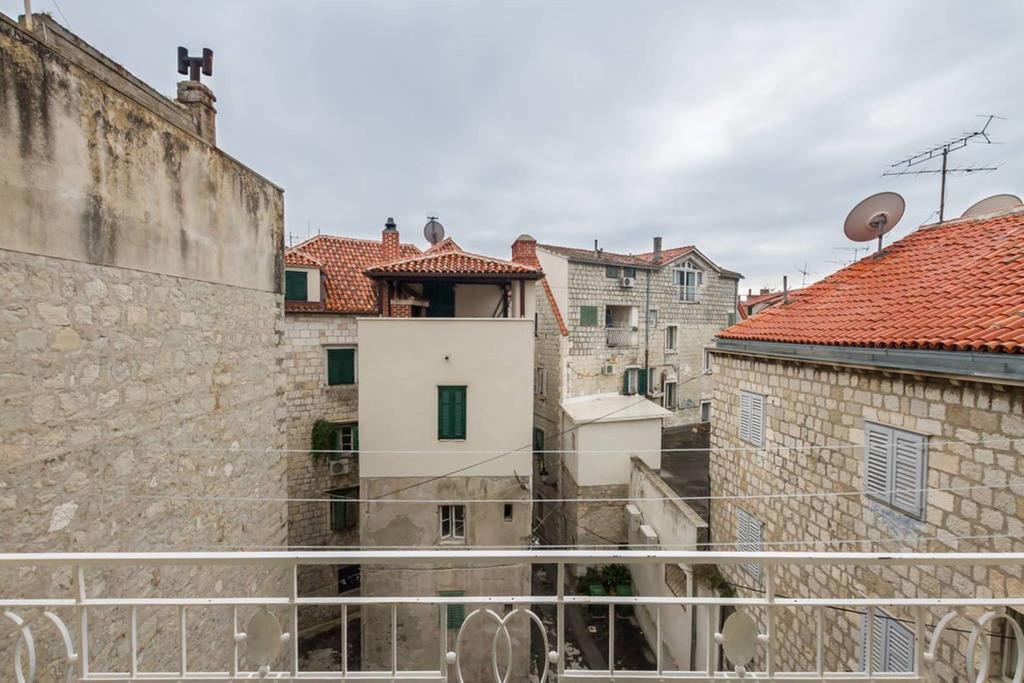 Apartment Central Old Town With Private Indoor Garage Parking Split Zewnętrze zdjęcie